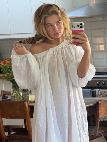 Full leaked Anais gallagher private onlyfans photo